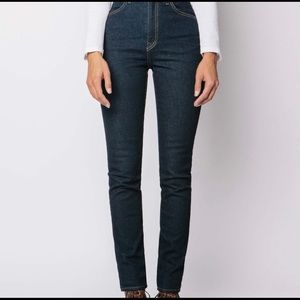 imogene & willie elizabeth indigo rinse jeans